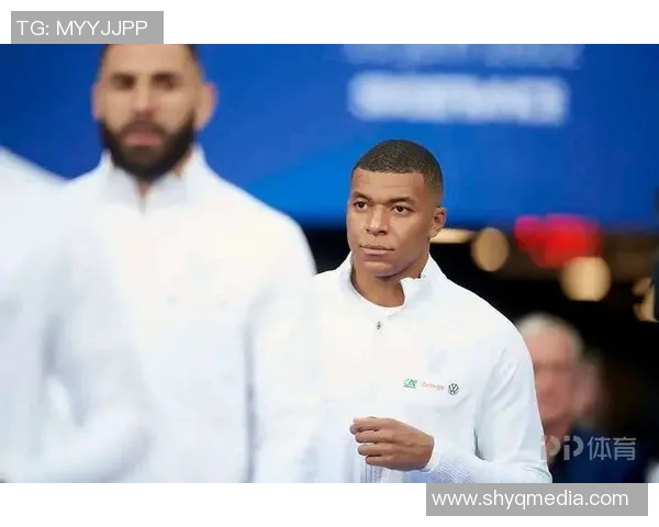 美国大片中的足球明星们如何影响全球体育文化与娱乐产业发展